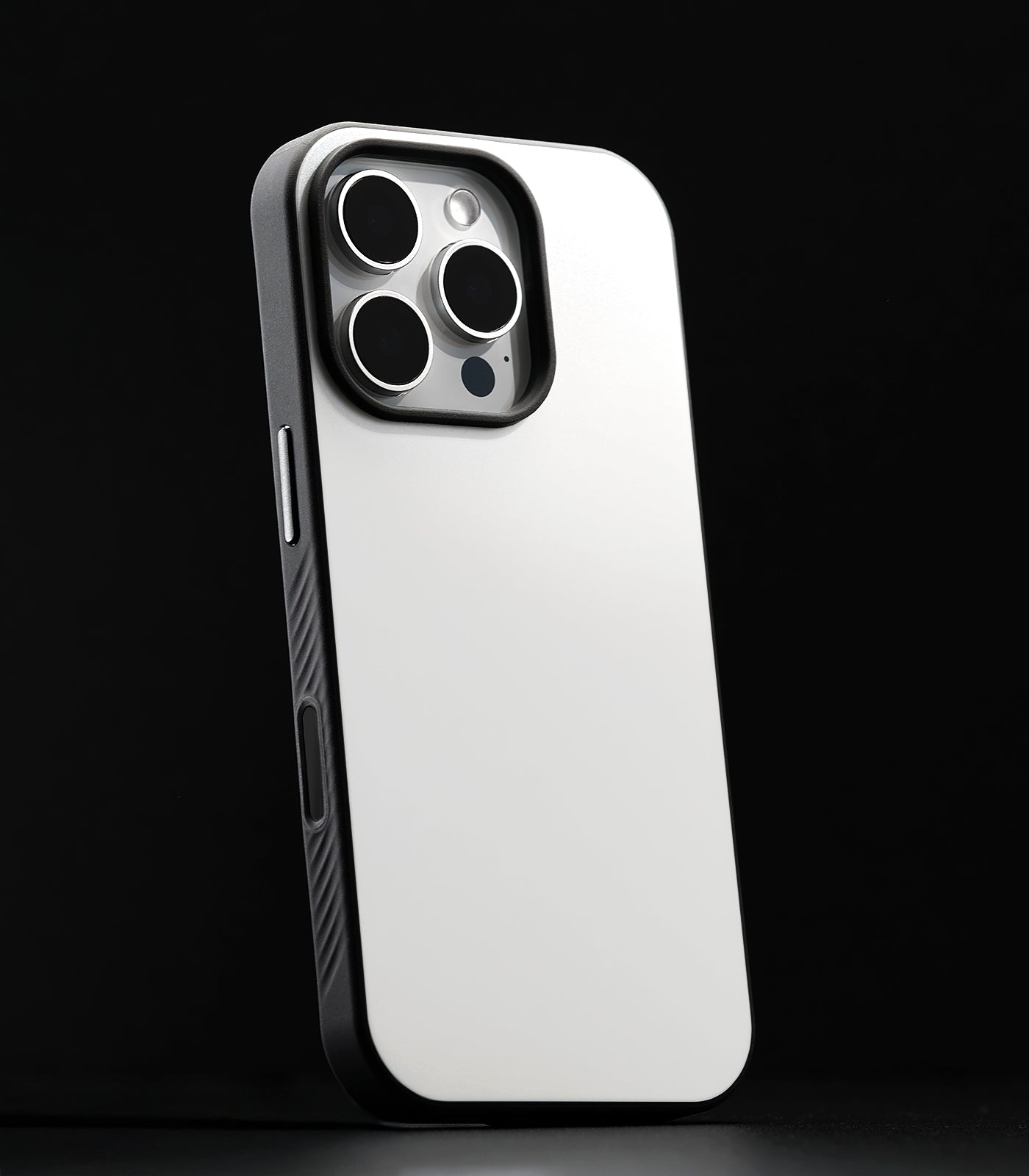 Paragon - iPhone 16 Pro Max (Camera Control)
